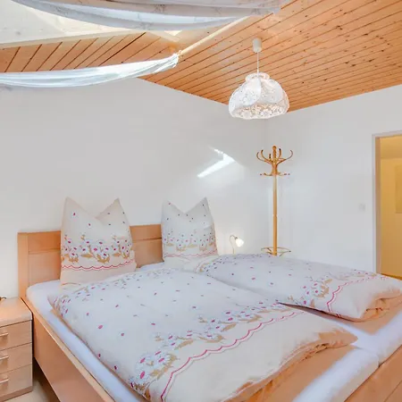 Apartment Wennesz 2 *